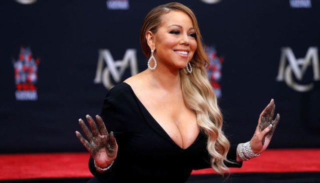 Mariah Carey'e büyük şok! Çıplak fotoğrafları paylaşıldı! - Sayfa 14