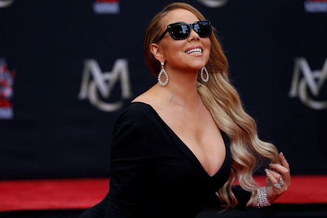 Mariah Carey'e büyük şok! Çıplak fotoğrafları paylaşıldı! - Sayfa 16