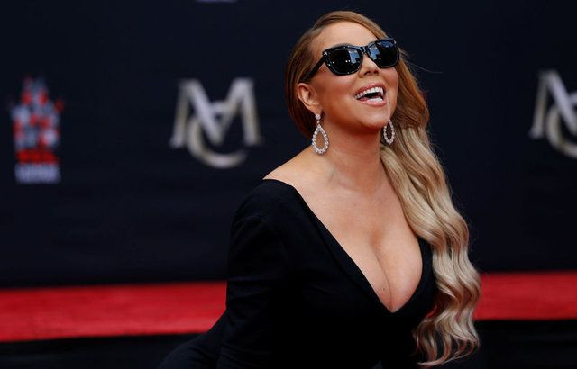 Mariah Carey'e büyük şok! Çıplak fotoğrafları paylaşıldı! - Sayfa 2