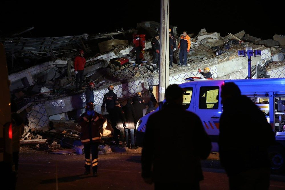 Elazığ deprem bölgesinden kareler! - Sayfa 8