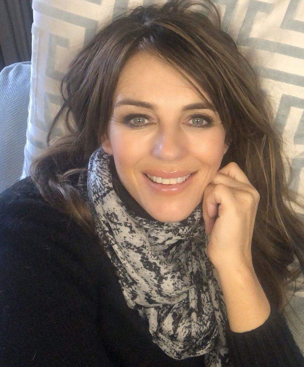 Elizabeth Hurley’den ‘Kraliçe’ pozu - Sayfa 10