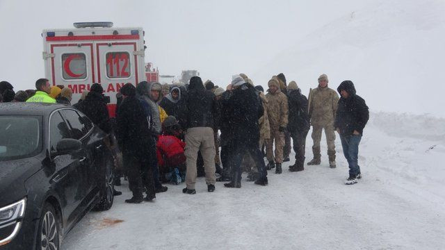 Van'daki çığ faciası ünlüleri yasa boğdu - Sayfa 6