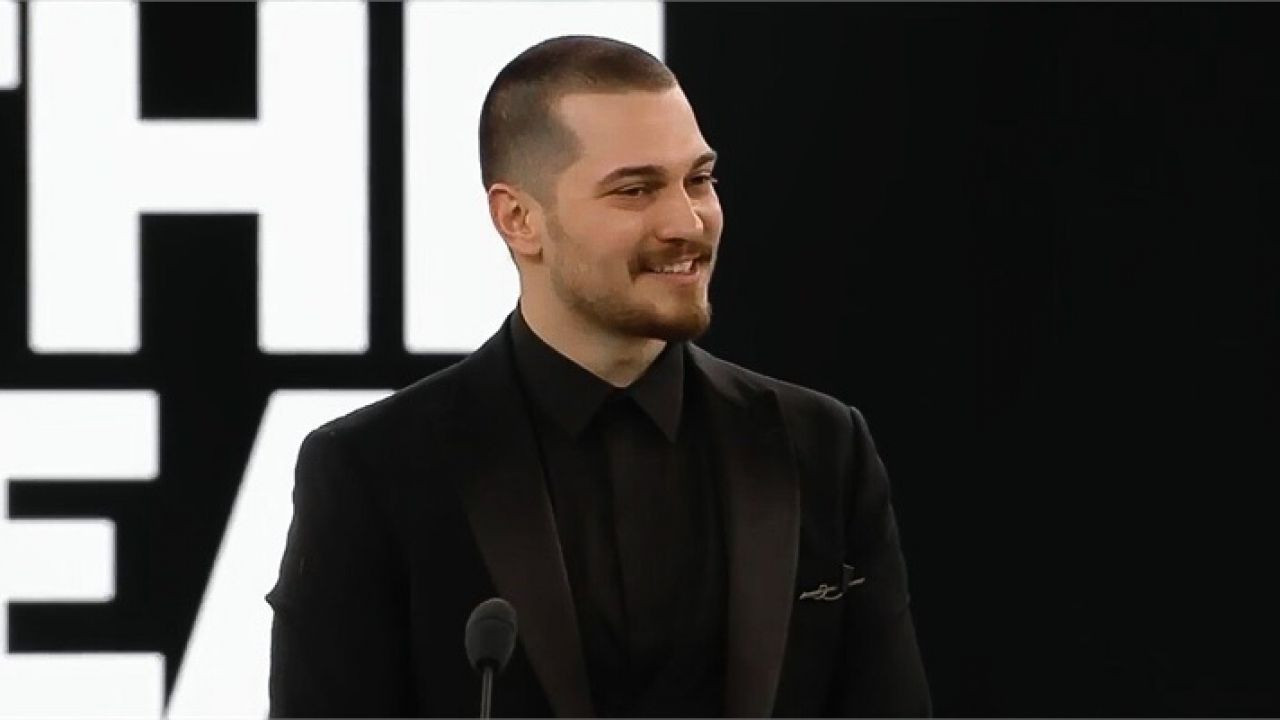 Çağatay Ulusoy'dan Duygu Sarışın itirafı - Sayfa 9