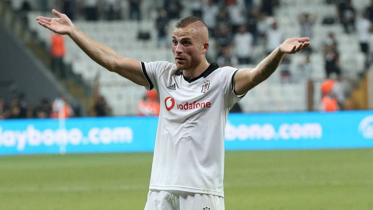 Gökhan Töre yeni aşkıyla fotoğraf paylaştı - Sayfa 7