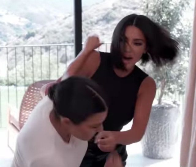 Kardashian ailesi karıştı! Kim ve Kourtney'den yumruk yumruğa kavga - Sayfa 1