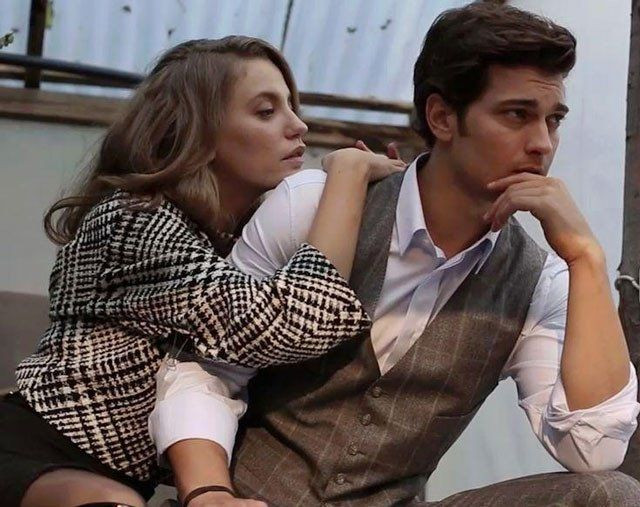 Çağatay Ulusoy'dan Serenay Sarıkaya’ya milyonluk veto! - Sayfa 4