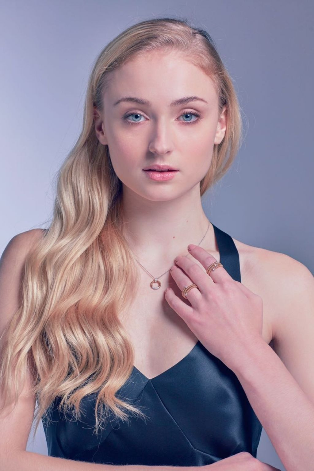 Game of Thrones'un Sansa'sı Sophie Turner'dan şaşırtan itiraf - Sayfa 4