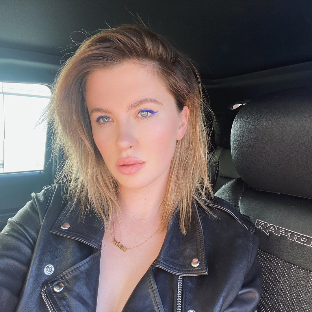 Ireland Baldwin iç çamaşırlı pozuyla tepki çekti - Sayfa 2