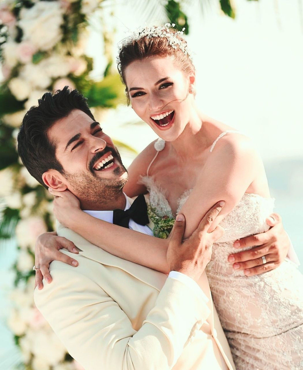 Fahriye Evcen'den olay hareket! Özçivit'i sildi! - Sayfa 2