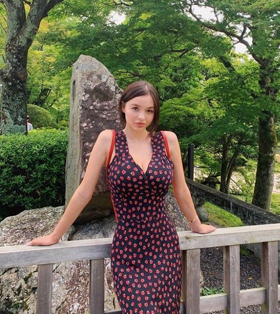 Sophie Mudd son paylaşımıyla sınırları zorladı! - Sayfa 12