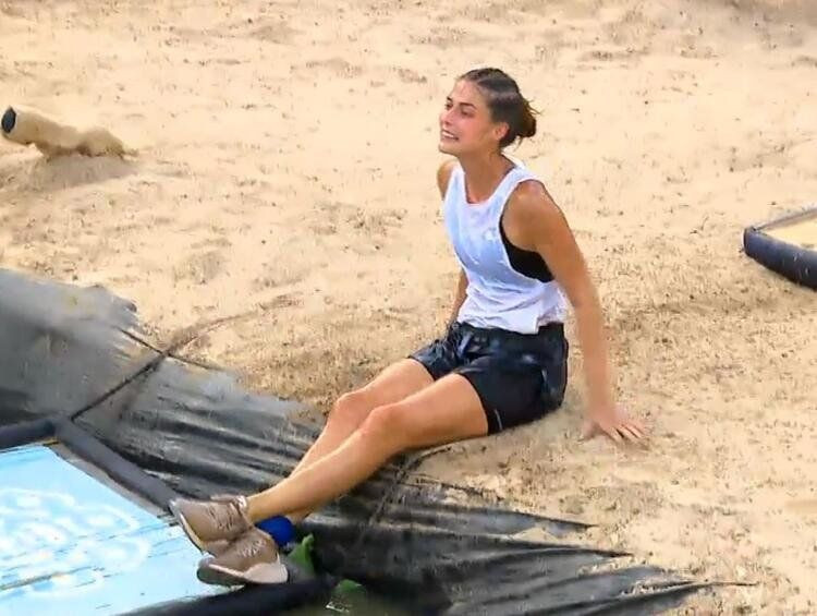 Survivor'da Gizem elendi, Demet Akalın şükretti: As bayrakları! - Sayfa 5