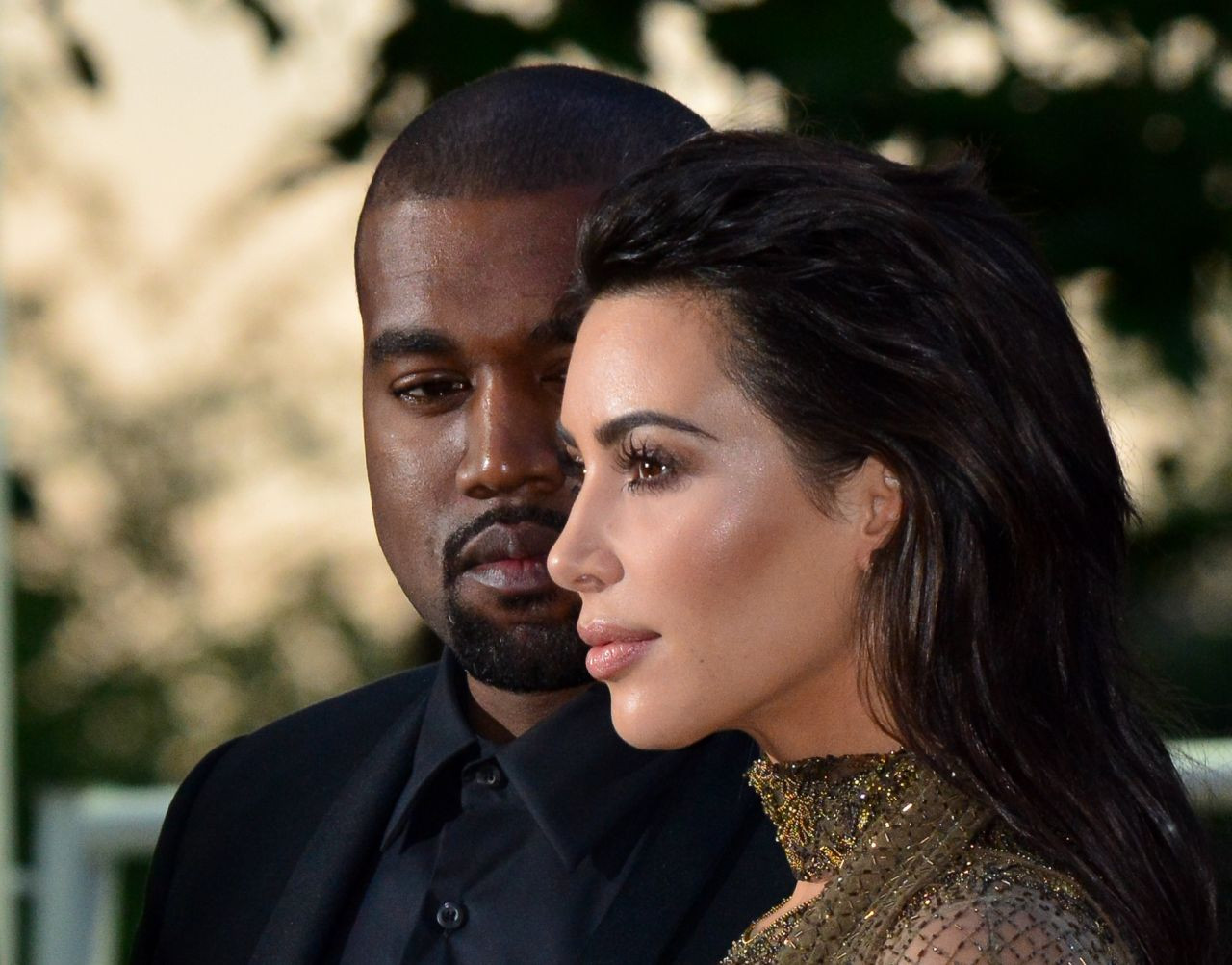 Bomba iddia! Kim Kardashian ve Kanye West boşanıyor - Sayfa 16