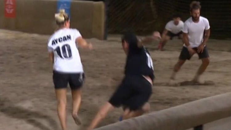 Survivor Aycan'dan Acun Ilıcalı'ya kırmızı kartlık hareket - Sayfa 5