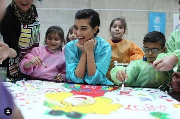 Tuba Büyüküstün'ün tabloları rekor kırıyor! Ferzan Özpetek için de yaptı! - Sayfa 16