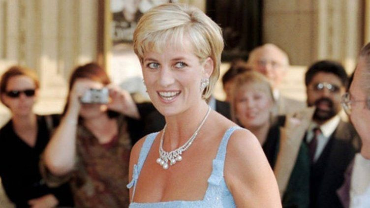 Lady Diana'yı Kraliyet mi öldürdü? Dünyayı sarsacak 'tecavüz kasedi' iddiası - Sayfa 1