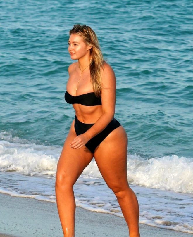 Ünlü model Iskra Lawrence, suda doğum yaptığı anlarını paylaştı - Sayfa 7