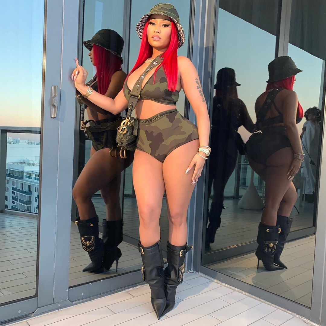 Nicki Minaj hamile olduğunu paylaştığı fotoğraflarla açıkladı! - Sayfa 8