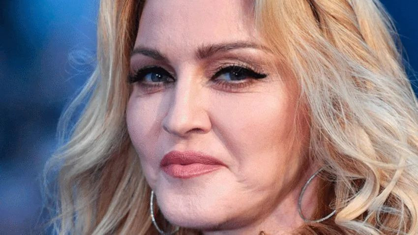 Instagram'dan Madonna'ya uyarı - Sayfa 1