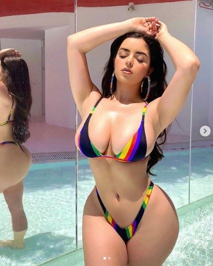 Demi Rose renkli bikinisiyle yürek hoplattı - Sayfa 9