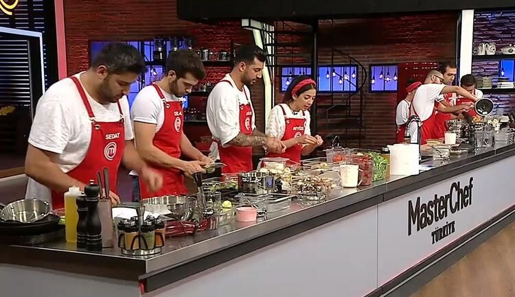 MasterChef'te Eray ve Serhat birbirine girdi! 'Seni buradan göndereceğim' - Sayfa 6