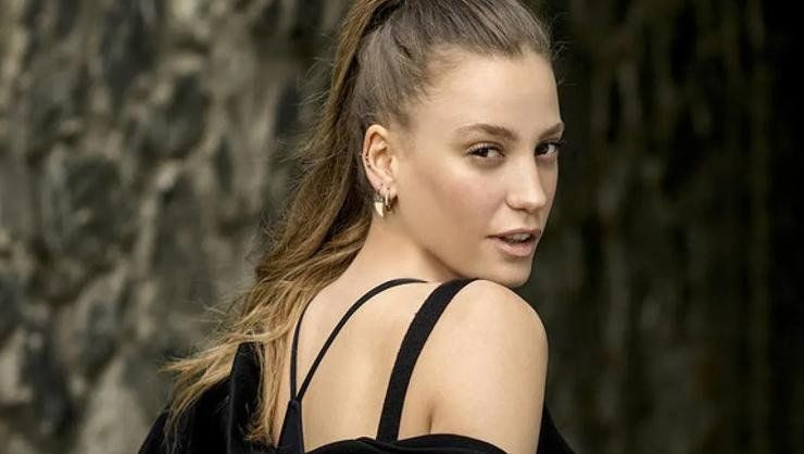 Serenay Sarıkaya'nın 15 bin liralık terlikleri olay oldu! - Sayfa 8