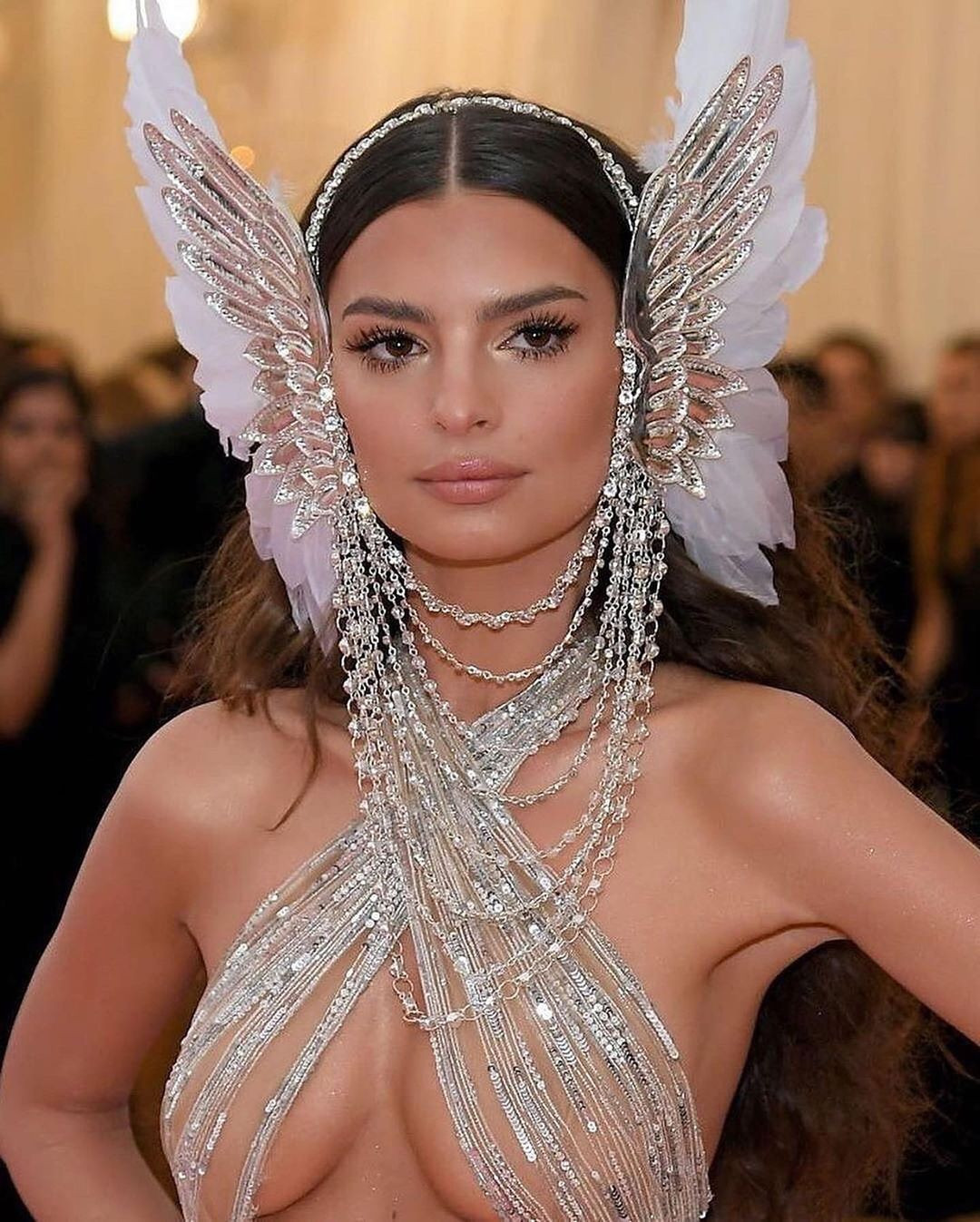 Emily Ratajkowski hamile olduğunu böyle duyurdu! - Sayfa 14