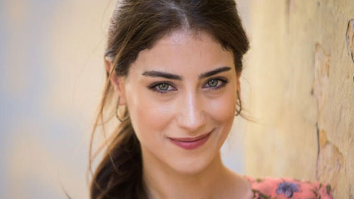 Yeni projesi belli oldu! Hazal Kaya hangi diziyle ekrana dönüyor? - Sayfa 3