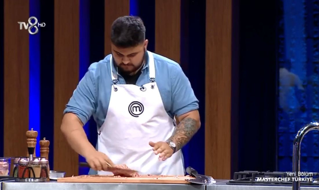 MasterChef'te korkutan anlar! Yarışmacı parmağını kesti! - Sayfa 5