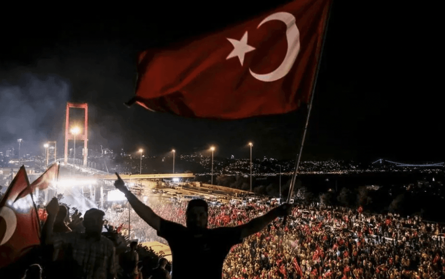 15 Temmuz gecesi neler yaşandı? Unutulmayacak fotoğraflar... - Sayfa 9