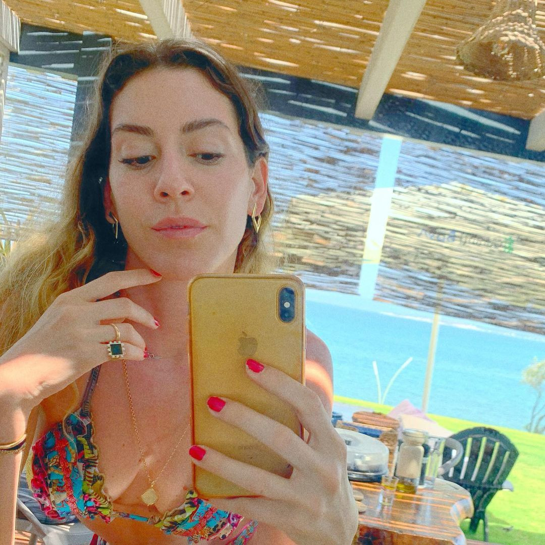 Sinem Kobal bikini ile ayna karşısına geçti! O karelere beğeni yağdı - Sayfa 4