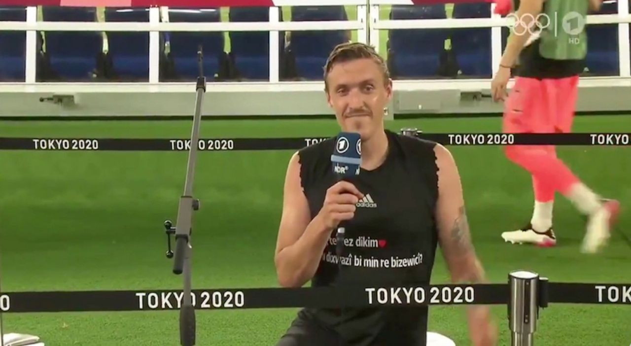 İşte Max Kruse'nin Kürtçe evlilik teklifi ettiği kız arkadaşı! - Sayfa 2