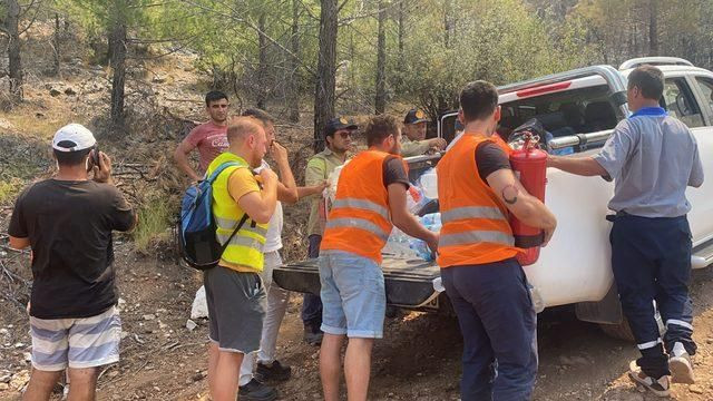 Oyuncu Furkan Kızılay Muğla'da yangın söndürme çalışmalarına destek verdi - Sayfa 6