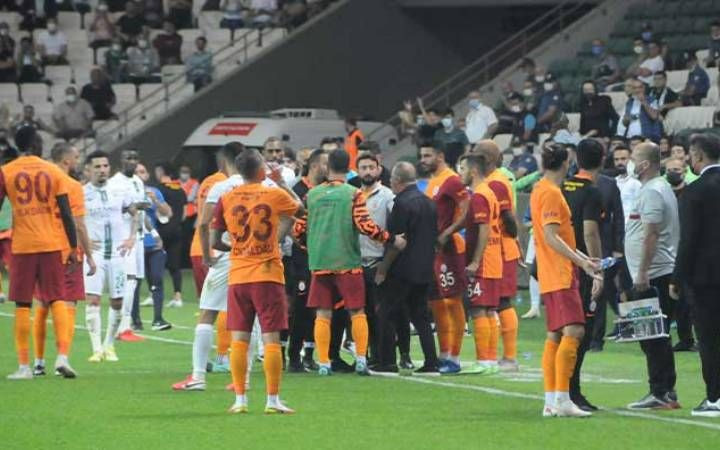 Marcao'nun yumruğu için yazarlar ne dedi? - Sayfa 6