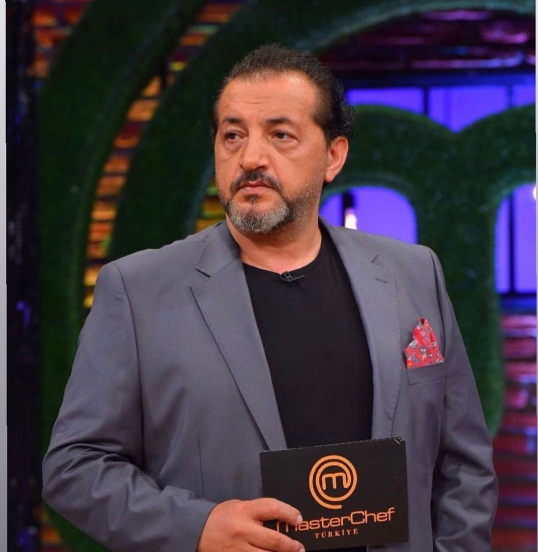 Sürekli saklıyordu! MasterChef Mehmet Yalçınkaya'nın acı hikayesi yürek yaktı! - Sayfa 8