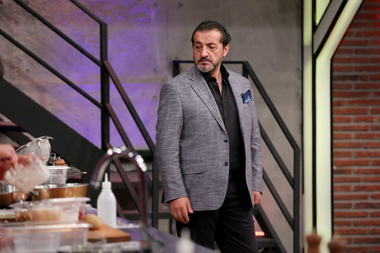 Sürekli saklıyordu! MasterChef Mehmet Yalçınkaya'nın acı hikayesi yürek yaktı! - Sayfa 18