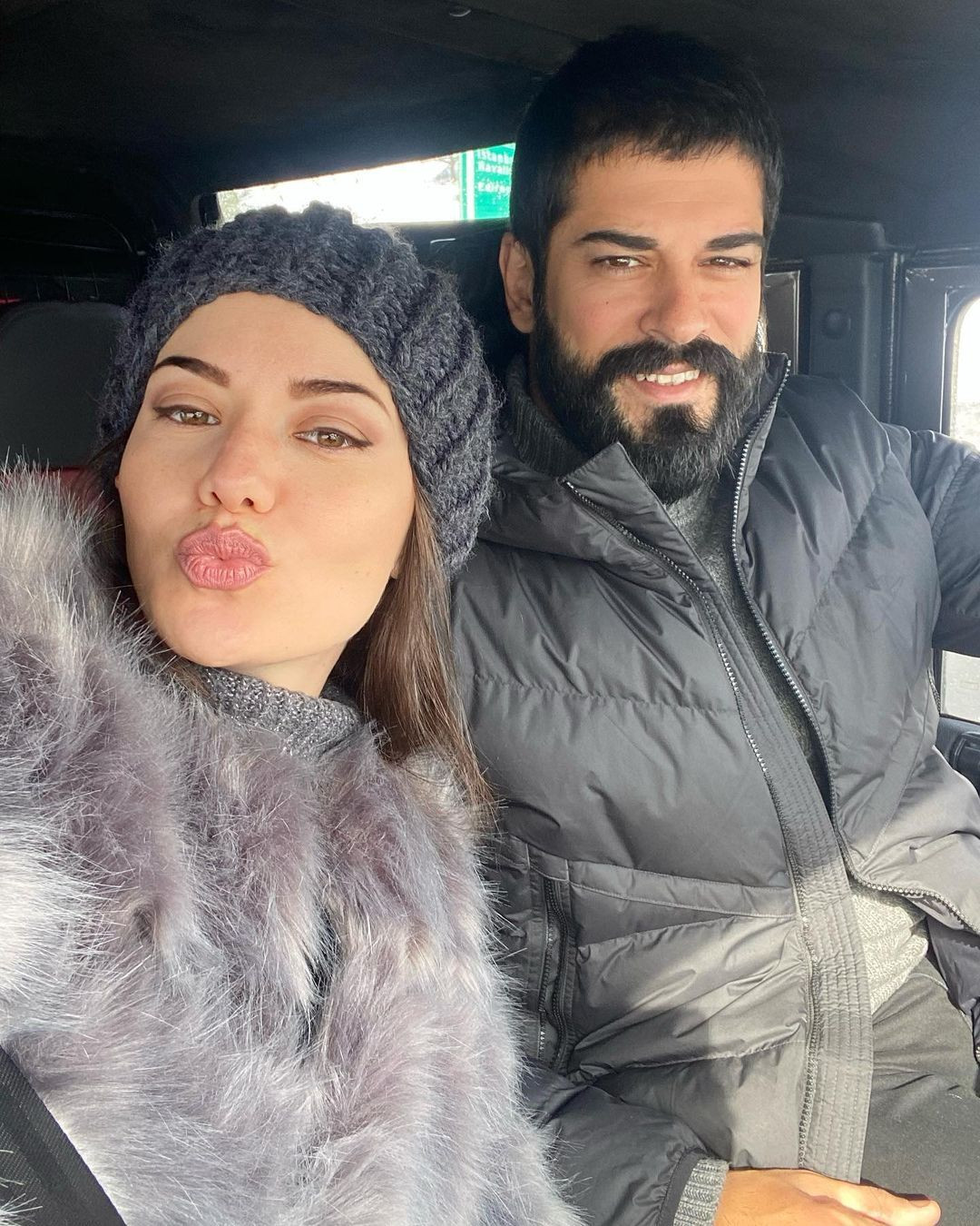 Fahriye Evcen ve Burak Özçivit Karan için bir dadı daha tuttu! Aylık maaşı dudak uçuklattı - Sayfa 11