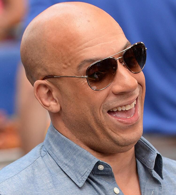 Vin Diesel'in eski halinden eser yok! Hızlı ve göbekli... - Sayfa 10