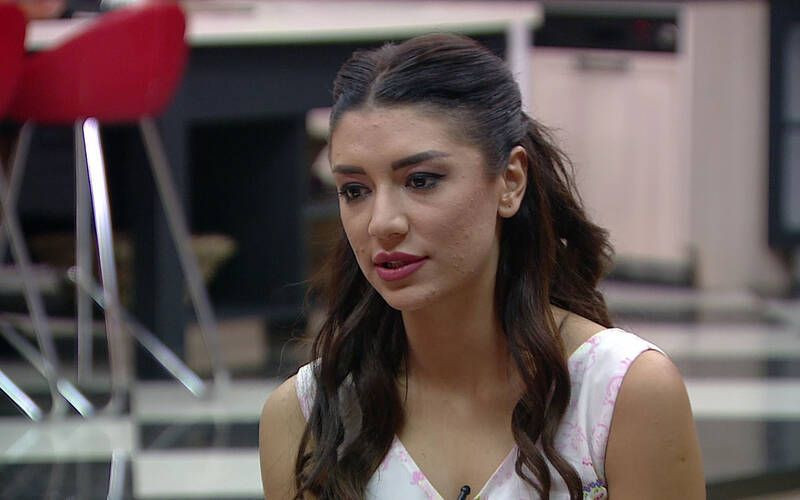 Kısmetse Olur’un gelin adayı Aycan Varış’ın son hali şaşırttı! Adeta başka biri oldu... - Sayfa 3