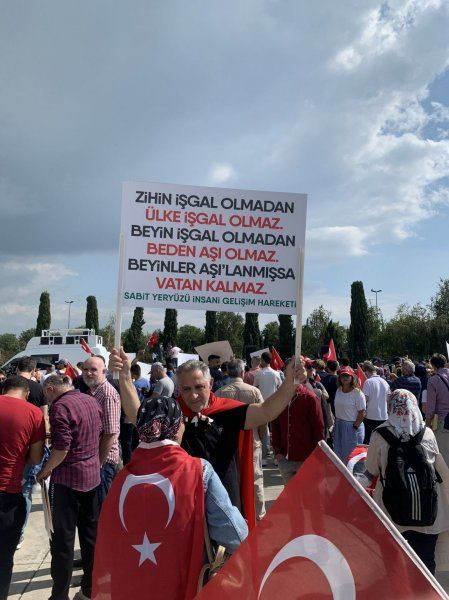 Aşı karşıtları Maltepe’de toplandı! İşte mitingin ilk görüntüleri... - Sayfa 24