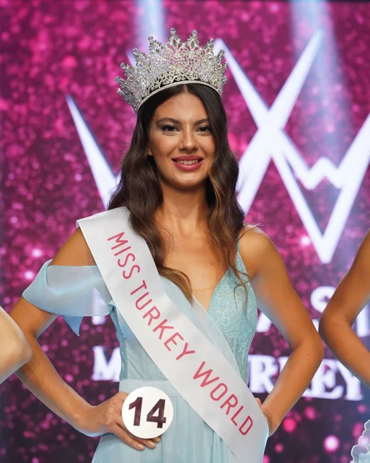 Torpil iddiasına bakın ne dedi! Miss Turkey güzeli 'kıyamıyorum' deyip konuştu! - Sayfa 2