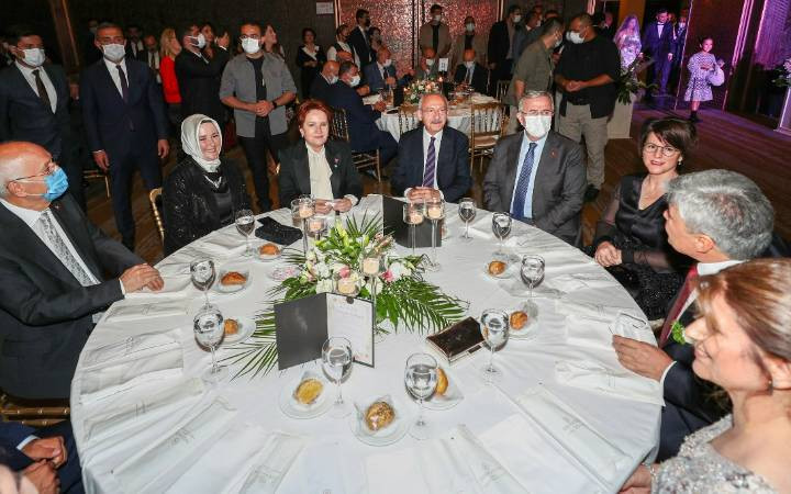 Millet İttifakı liderleri bu düğünde buluştu - Resim : 3