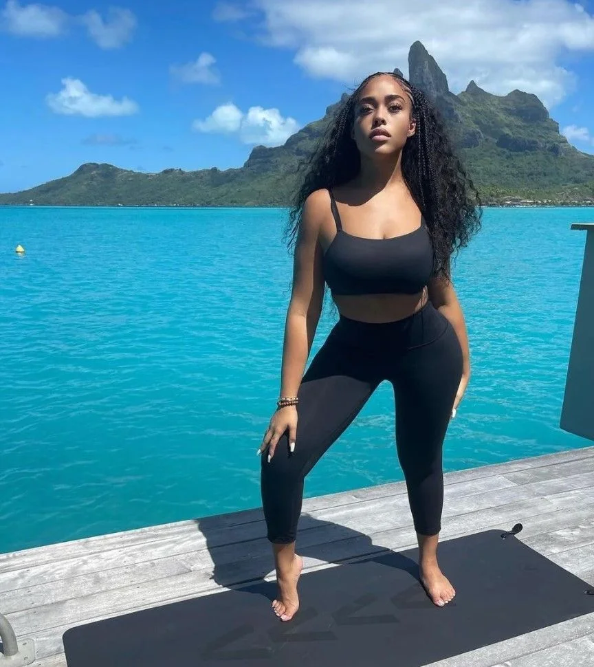 Jordyn Woods'un transparan elbisesi sosyal medyada bomba etkisi yarattı! Her yerini sergiledi - Sayfa 8