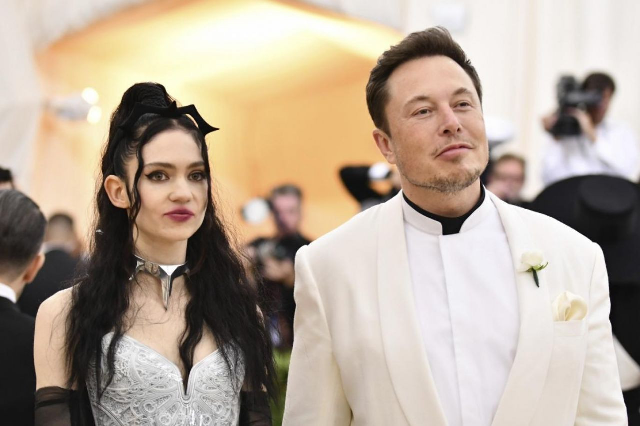 Elon Musk'tan ayrılan Grimes'ten bomba açıklama: Uzayda lezbiyen komünü kuracağım - Sayfa 3