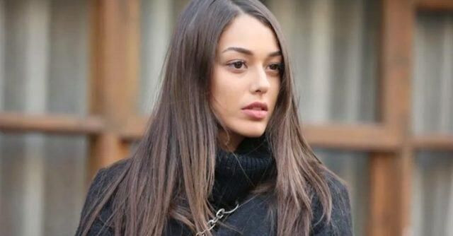 Dilan Çiçek Deniz'in derin yırtmaçlı pozları sosyal medyayı salladı! - Sayfa 13