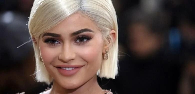 Hamileliği Kylie Jenner'ı durdurmadı! Çırılçıplak kamera karşısına geçti - Sayfa 44