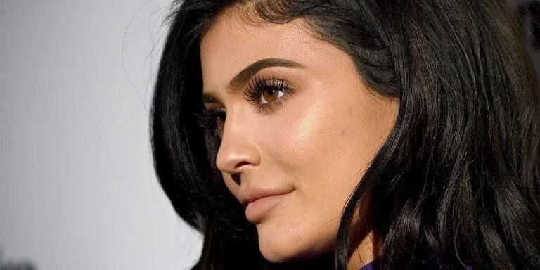 Hamileliği Kylie Jenner'ı durdurmadı! Çırılçıplak kamera karşısına geçti - Sayfa 23