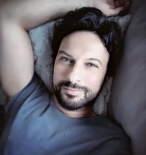 Tarkan’ın çocukluğu olay oldu! 20 dakikada 20 bin beğeni aldı... - Sayfa 20