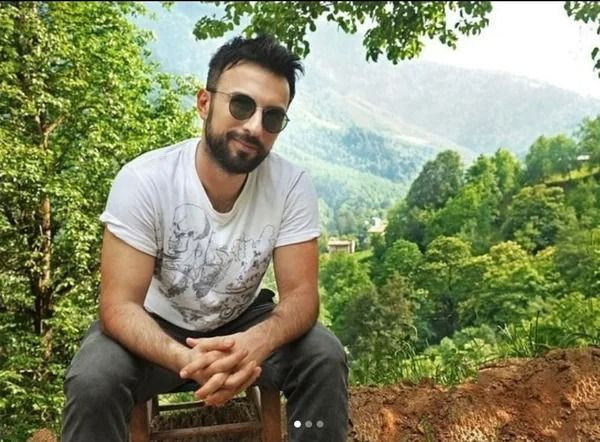 Tarkan’ın çocukluğu olay oldu! 20 dakikada 20 bin beğeni aldı... - Sayfa 22