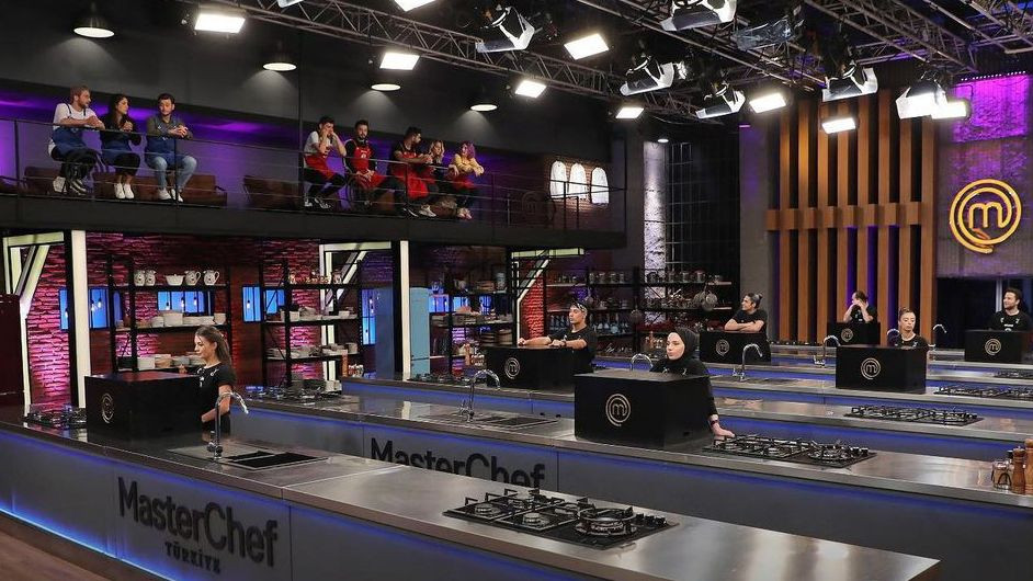 MasterChef’e gözyaşlarıyla veda etti! Ünlü şeflerin duygusal anları... - Sayfa 2