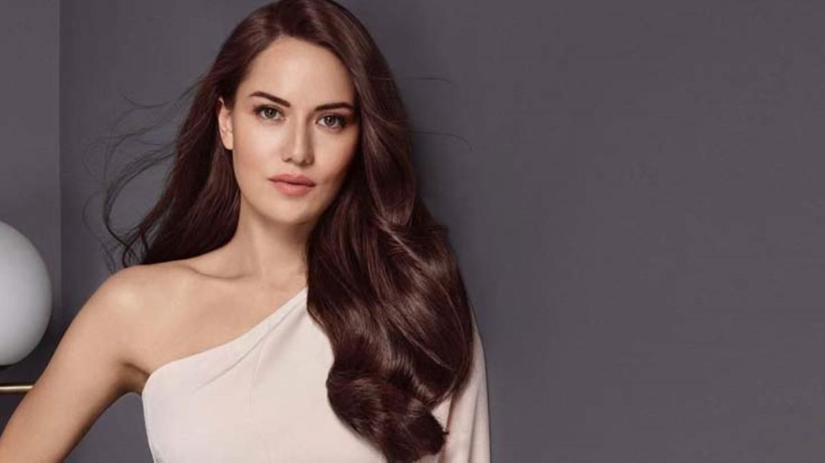 Fahriye Evcen'in çantasının fiyatı dudak uçuklattı! 1 yıllık asgari ücretten fazla... - Sayfa 10